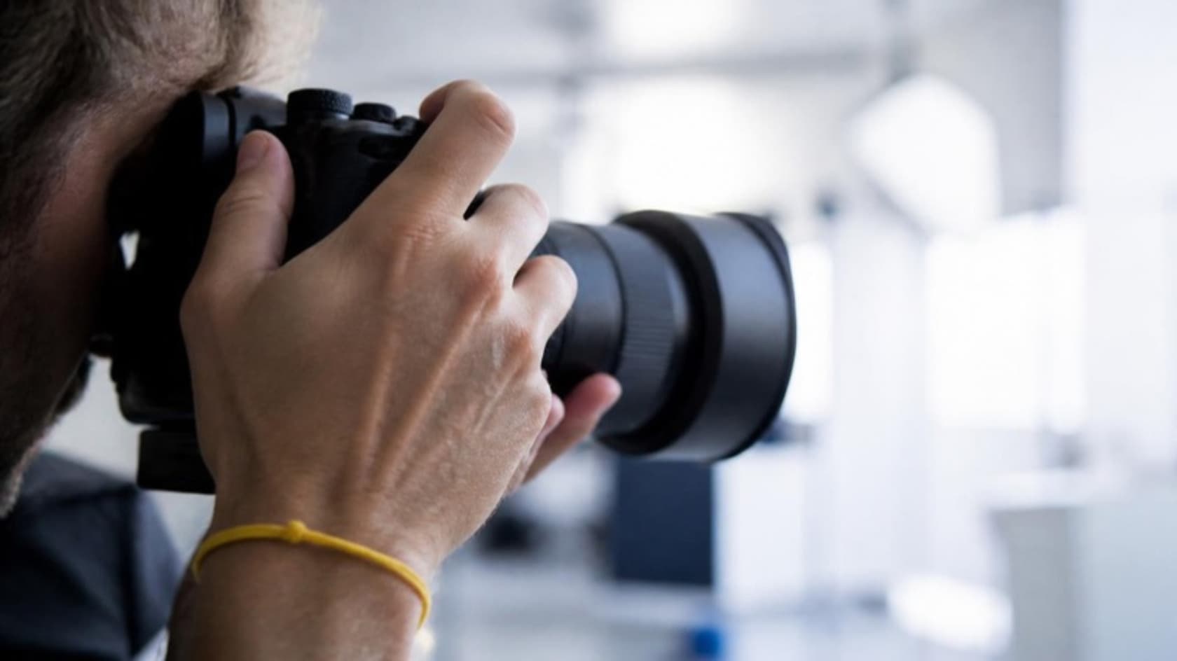 Fotograf med kamera